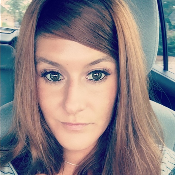 Meet your Posher, Ashleigh - Picture 1 of 1